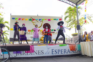 2021-Ecuador-Jardines de Esperanza-Guayaquil (12)